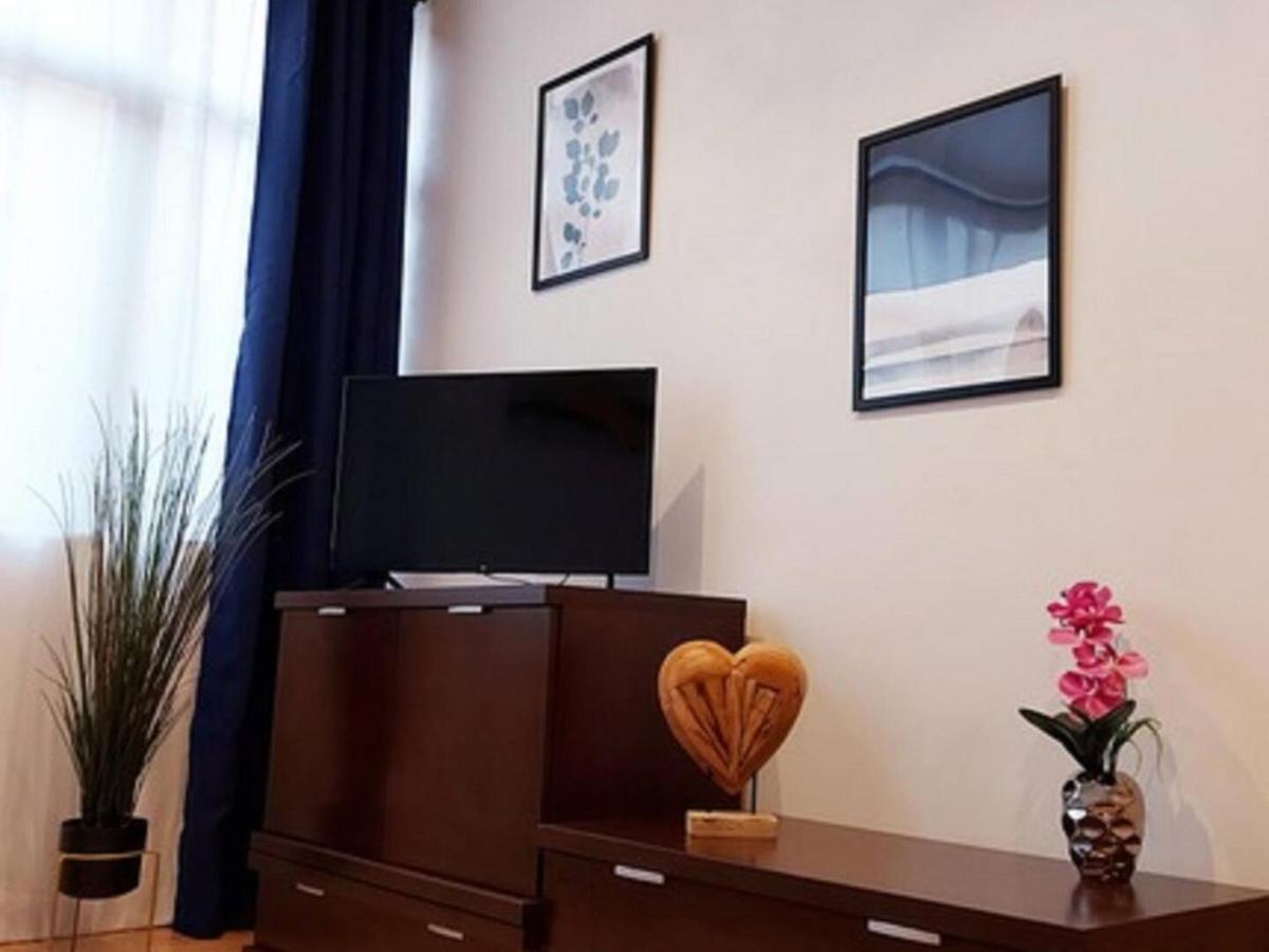 Leilighet H2m Andres Perez Loft Ideally For Working - But Quiet And High Speed Wifi *